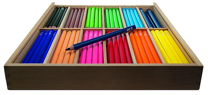 3-Kant Buntstifte in Holzschiebebox 144er