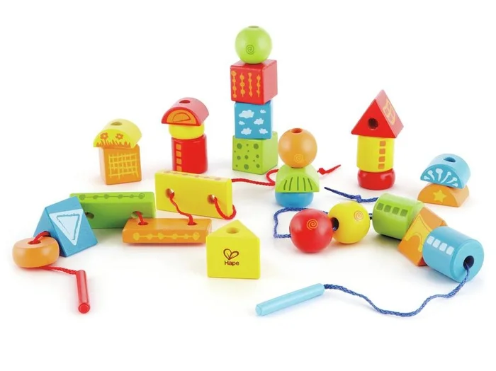 Hape – Fädelklötze