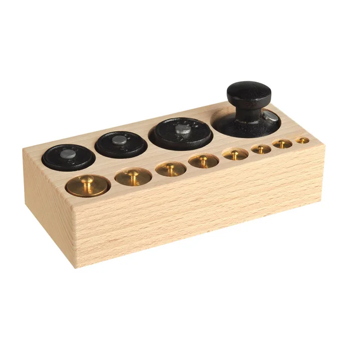 Satz Gewichte – 12 Stück im Holzblock – hier online bestellen