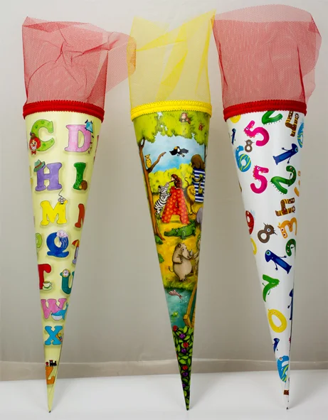 Schultüte (Zuckertüte) aus Karton mit Tüllverschluß