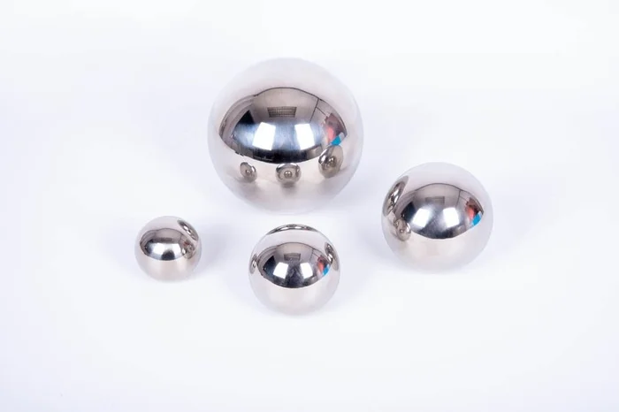 TickiT 72201 Silberner, Sensorischer, Reflektierender Ball (4-teilig)