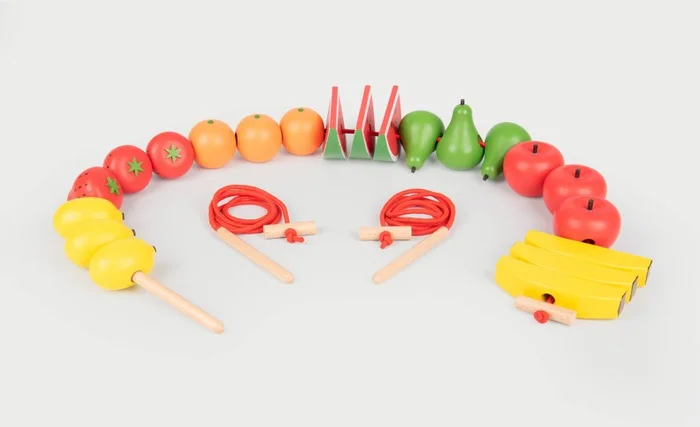 tickit Wooden Lacing Fruits – Pk24