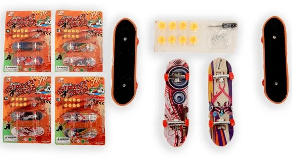 Twisk 2 Vinger skateboard + acc. op kaart 8712