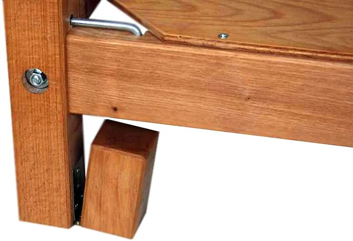 Werkbank Modell 50 Höhenverstellung 10 cm